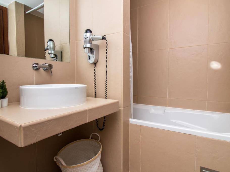Anchor Apartment - Herdade Dos Salgados & Luxurious & 7 Pools & Golf Albufeira Ngoại thất bức ảnh